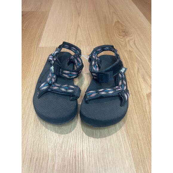 TEVA sandals sz 2 - Picture 1 of 3